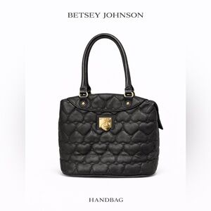 Betsey Johnson Black Quilted Heart Satchel Gold Lock Floral Interior Bagel